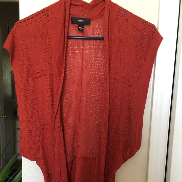 Rust Colored Crochet Shell - Picture 1 of 2